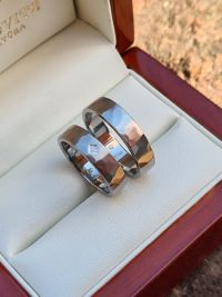 alexandra and jozsef titanium wedding rings