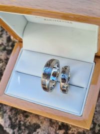 hedi and gergo damascus weddingrings