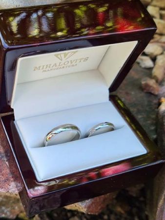 norina and lajos alloy wedding ring