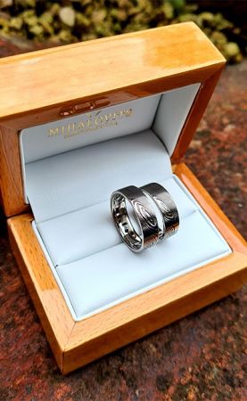 reka szilard damascus wedding ring