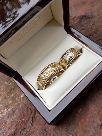 sarga feherarany novenyi ornamentika 