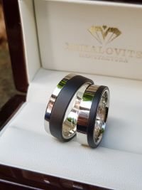 andika and dani gold StSteel wedding ring