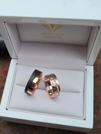 andrea and david gold wedding rings