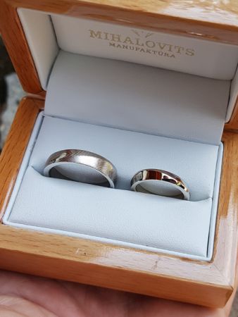 aniko and peter gold damascus wedding ring