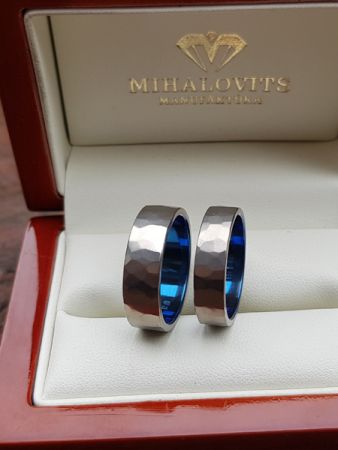 elvira and arpads titanium wedding rings